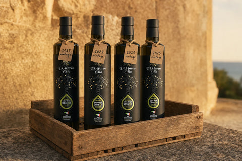 Bottles of the 2025 vintage in a wooden harvest crate