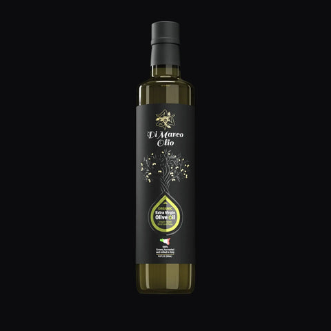 Di Marco Olio bottle close-up